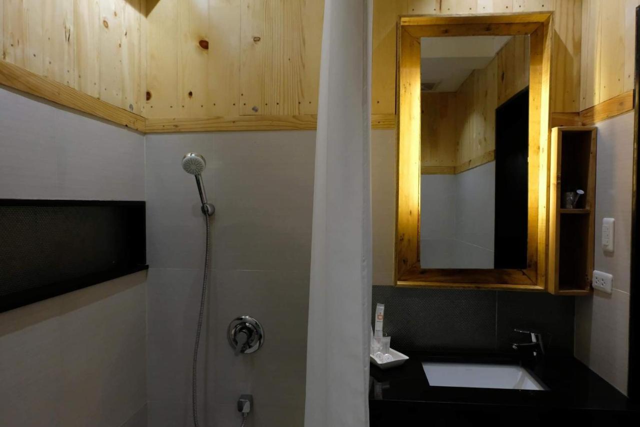 Feel Deep Dive Resort Lapu-Lapu City Exterior foto
